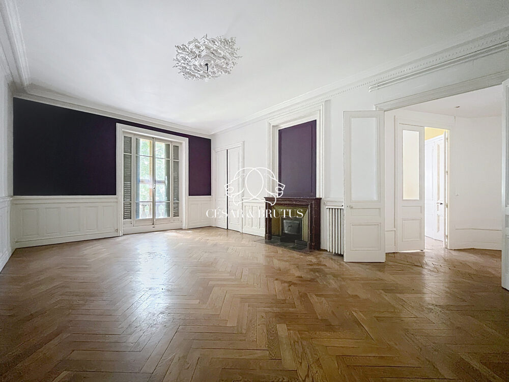 GRAND T5 BD DES BELGES - LYCEE DU PARC