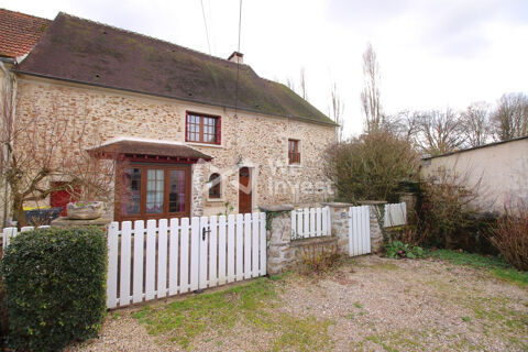   Saint-Denis-Les-Rebais. Belle maison Briarde de 157m2 sur un ter Maison - 6 pi�ce(s) - 157 m�
