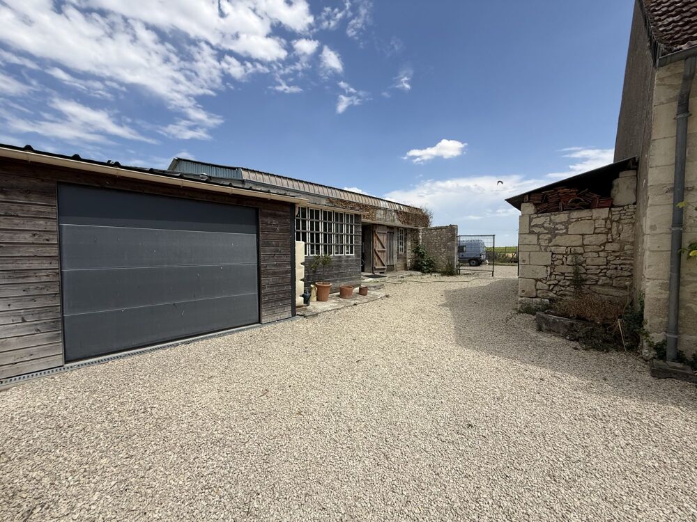 Vente Maison Maison à vendre Pouzay Pouzay