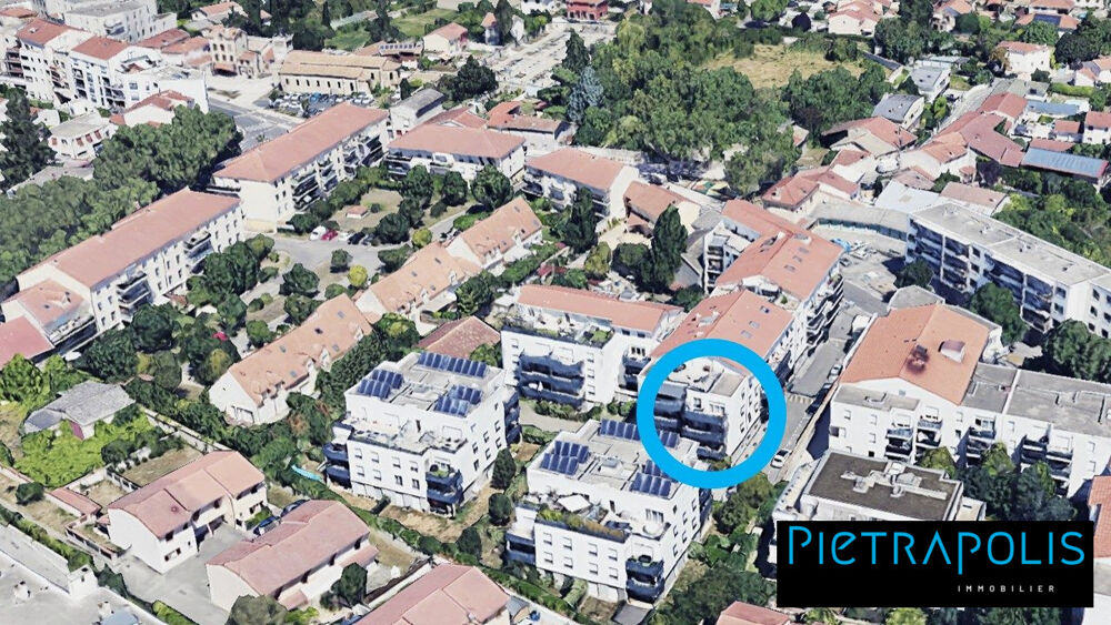 CLIMATISABLE - Dernière étage - T3 60 m² avec terrasse - Box