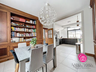  Maison � vendre 10 pi�ces 200 m�