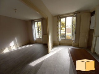  Appartement à louer 2 pièces 45 m²