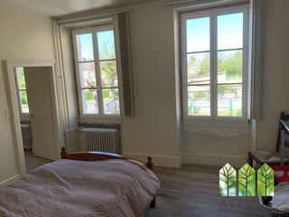  Maison à vendre 15 + pièces 232 m²
