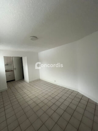  Appartement à louer 1 pièce 22 m²