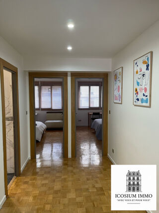  Appartement à louer 4 pièces 74 m²