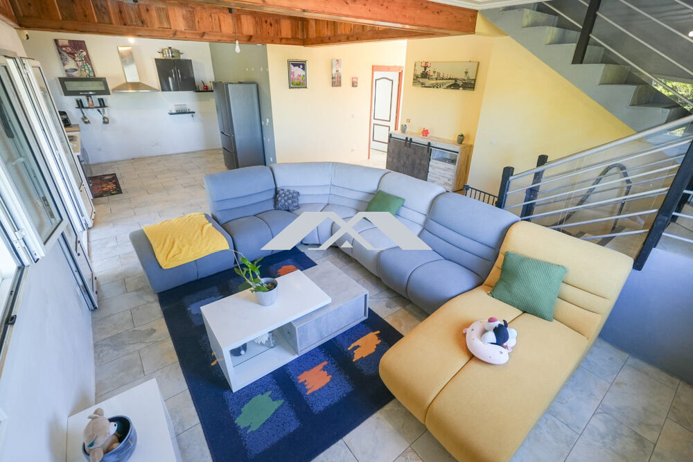 Maison Familiale d'Exception au Tévelave