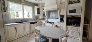 Maison à vendre 8 pièces 234 m²