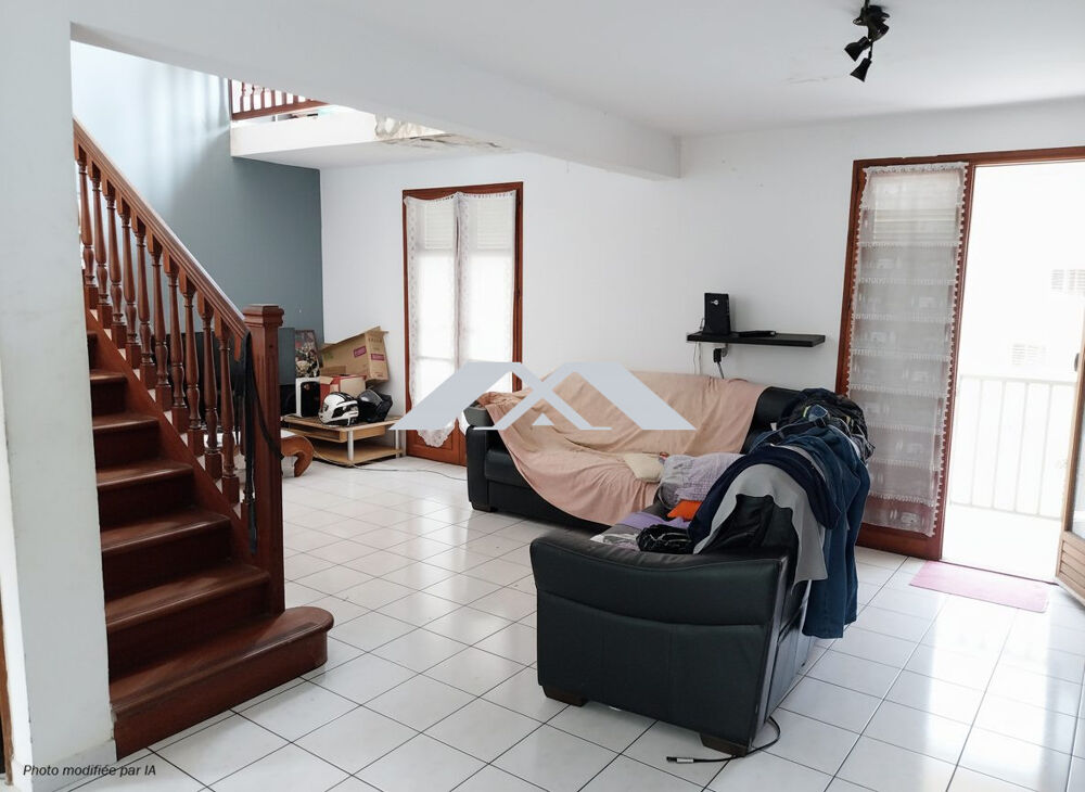 Vente Maison GROS POTENTIEL – MAISON + ANNEXE – GRAND TERRAIN Saint-paul