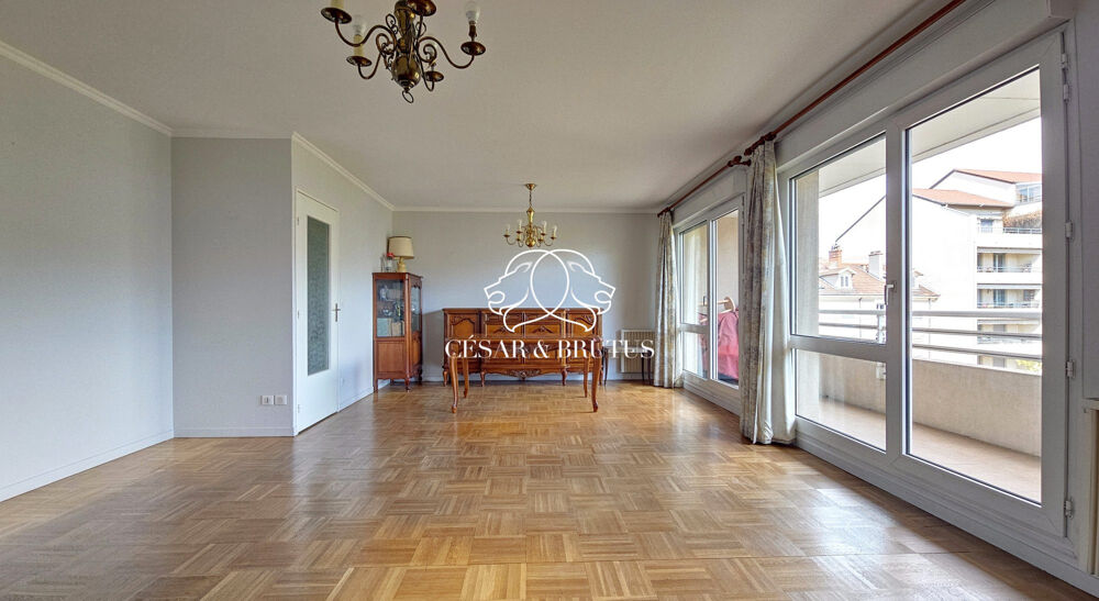 MONPLAISIR/LUMIERE  T4 de 78 m² - 2 Chambres  Double ext?