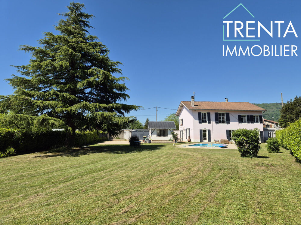 Vente Maison Maison familiale de 250m² avec jardin et piscine Saint-jean-de-moirans