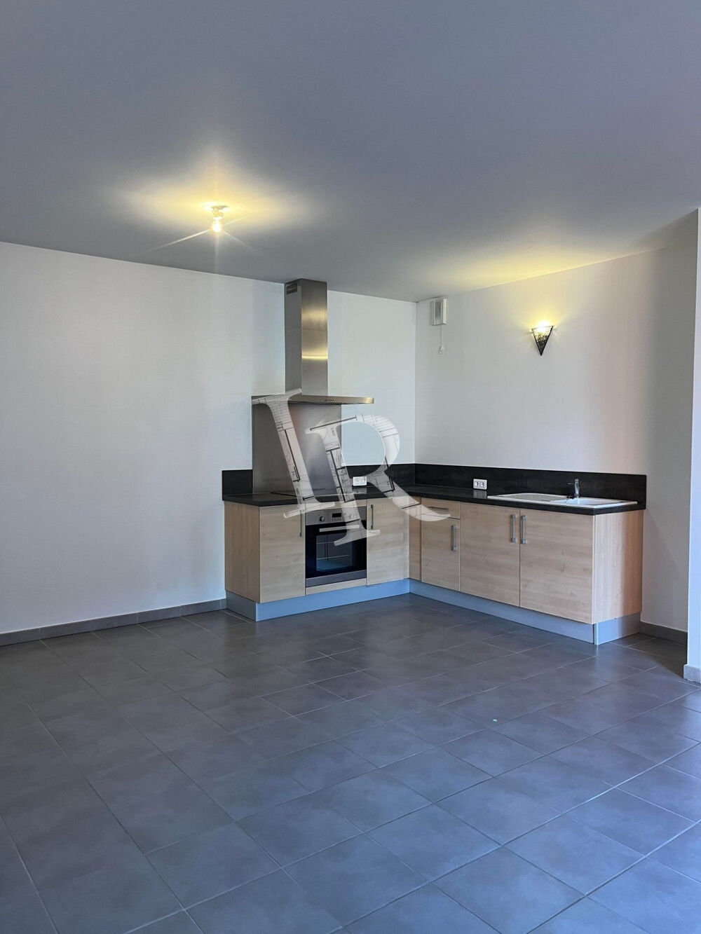 Location Appartement Appartement T2 avec terrasse, cave et garage Le puy-en-velay