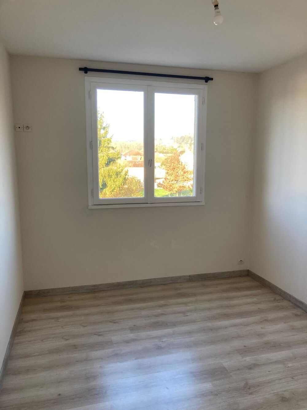 LOCATION - T3 - 64m2 - PARKING