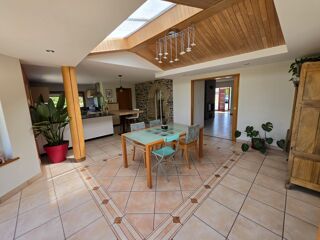  Maison à vendre 7 pièces 203 m²