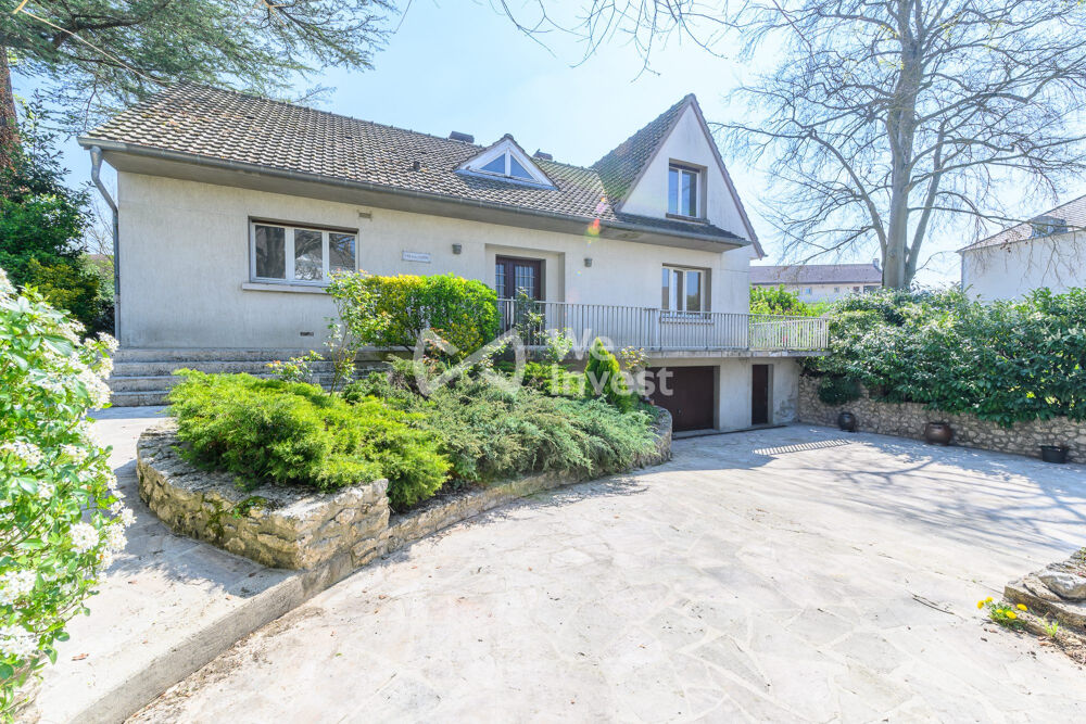 MAISON INDIVIDUELLE SUR 1498 M² DE TERRAIN