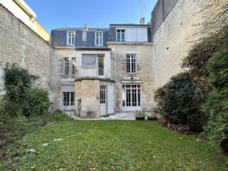  Maison � vendre 8 pi�ces 244 m�