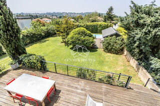  Maison � vendre 7 pi�ces 272 m� Limonest