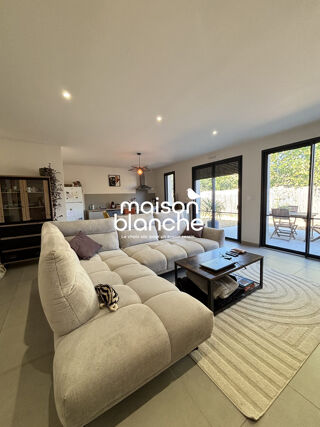  Maison à louer 4 pièces 94 m²