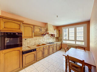  Appartement à vendre 2 pièces 76 m²