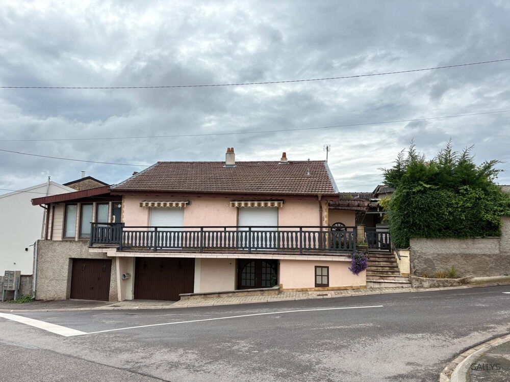 Maison 7 pièces 130 m² · à Courcelles-Chaussy · 130 m² · 200 000 €