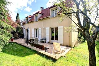  Maison  vendre 8 pices 200 m