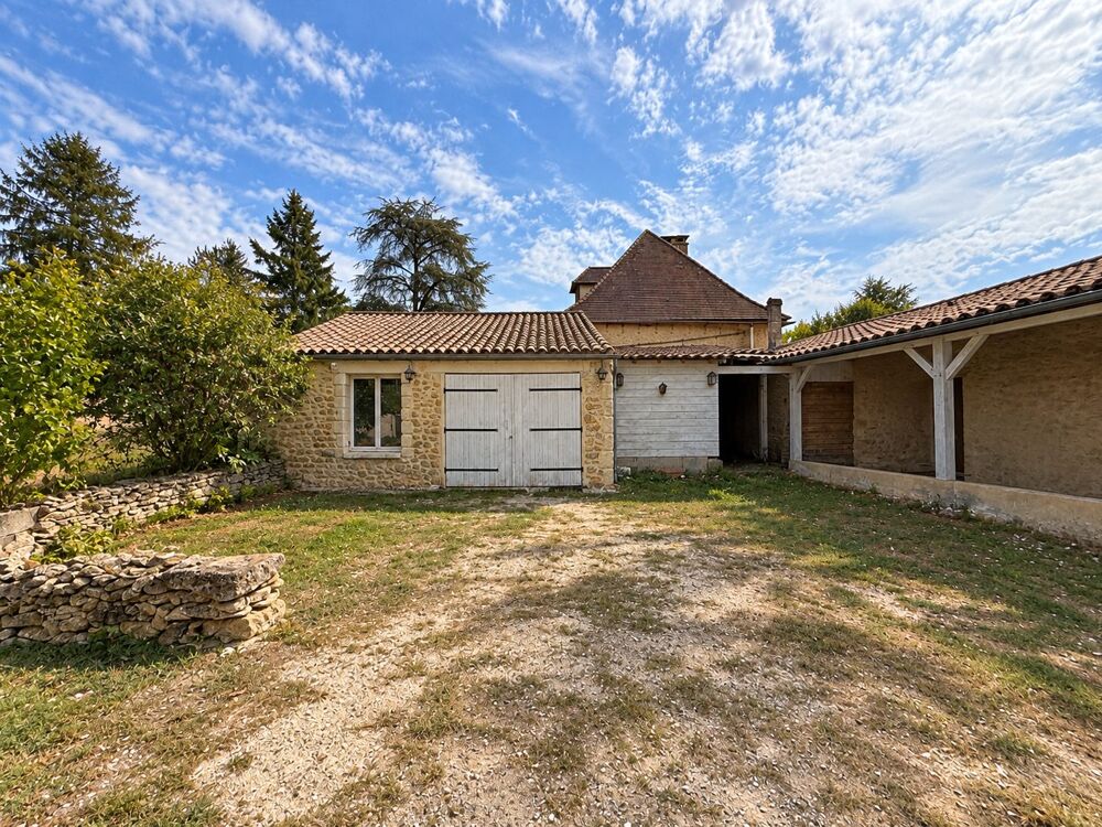 Vente Maison Maison 172 m² avec appartement attenant et garage Pressignac-vicq