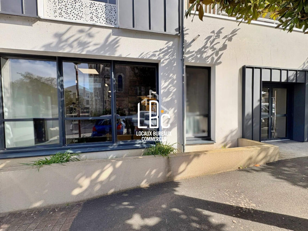   St Julien de Concelles - Local commercial 150 m2 