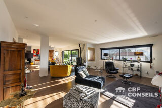  Maison � vendre 7 pi�ces 247 m�