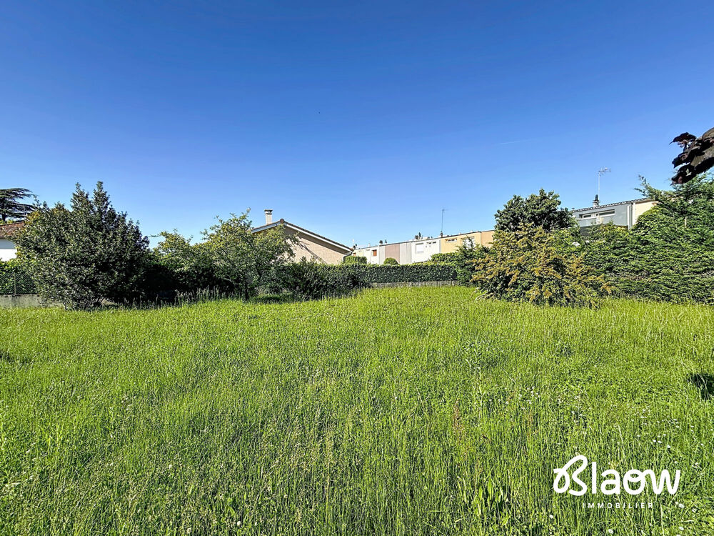 Vente Terrain Terrain à vendre à Meyzieu Meyzieu