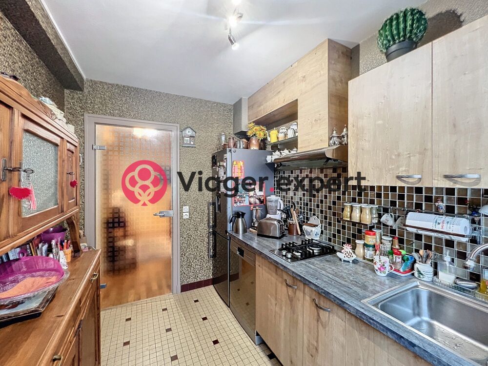 Vente Maison MAISON EN VIAGER – TOURS CENTRE (GRAMMONT) – DÉCOTE DE 43% Tours