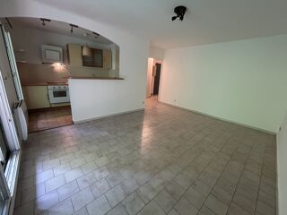 Location Appartement T2 Le Cabot avec jardin et terrasse Marseille 9