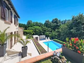  Maison à louer 4 pièces 170 m²