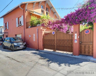  Maison à vendre 10 pièces 166 m²