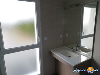  Appartement à louer 2 pièces 1 m²