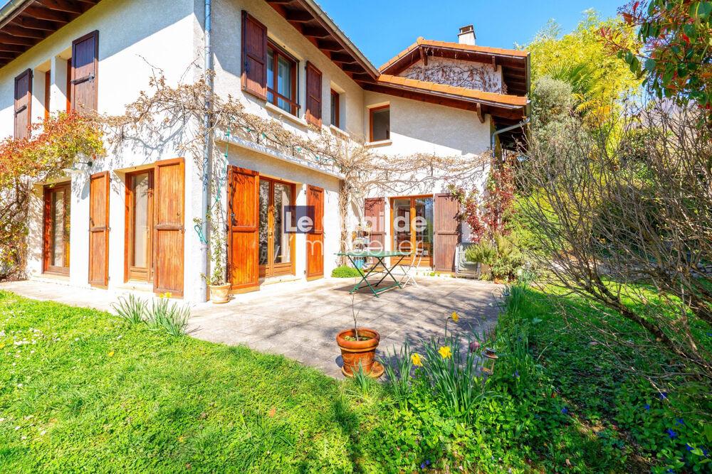 SPACIEUSE VILLA A MOINS DE 5 MINUTES DE ST EGREVE