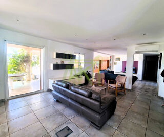  Maison à vendre 7 pièces 376 m²
