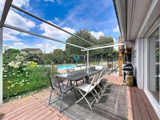  Maison à louer 5 pièces 179 m²