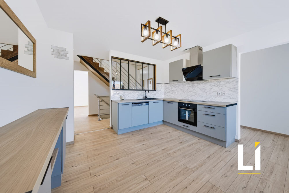 MAISON MODERNE