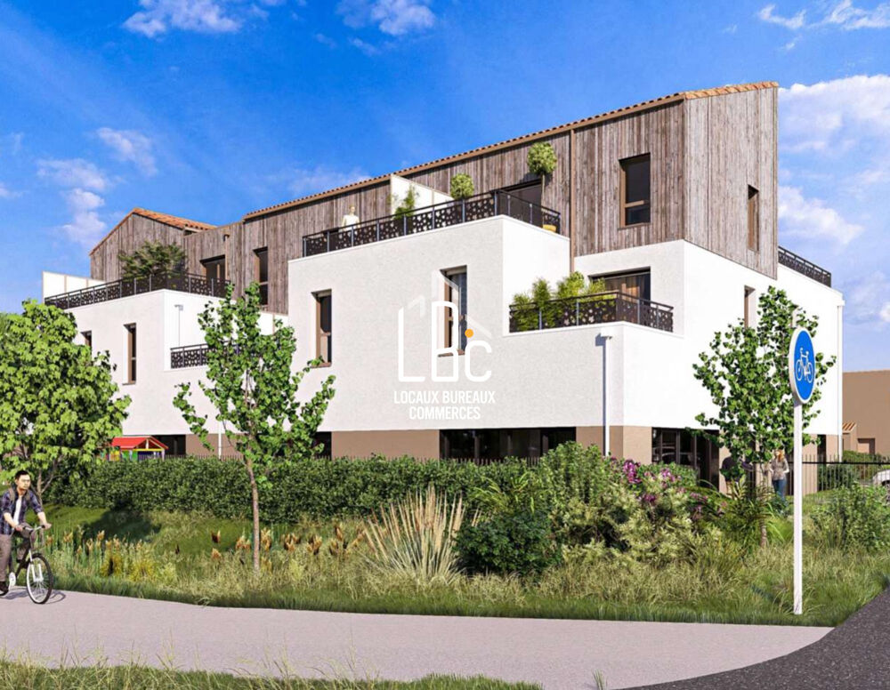   BOUAYE - Local commercial à vendre 216 m2 