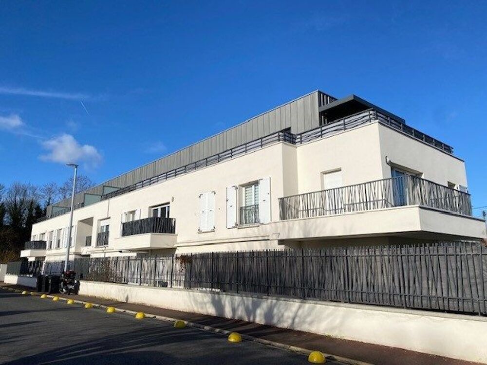 Location Appartement at 4 pièces de 79,86 m² avec balcons Ermont