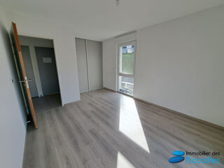  Appartement à louer 3 pièces 78 m²