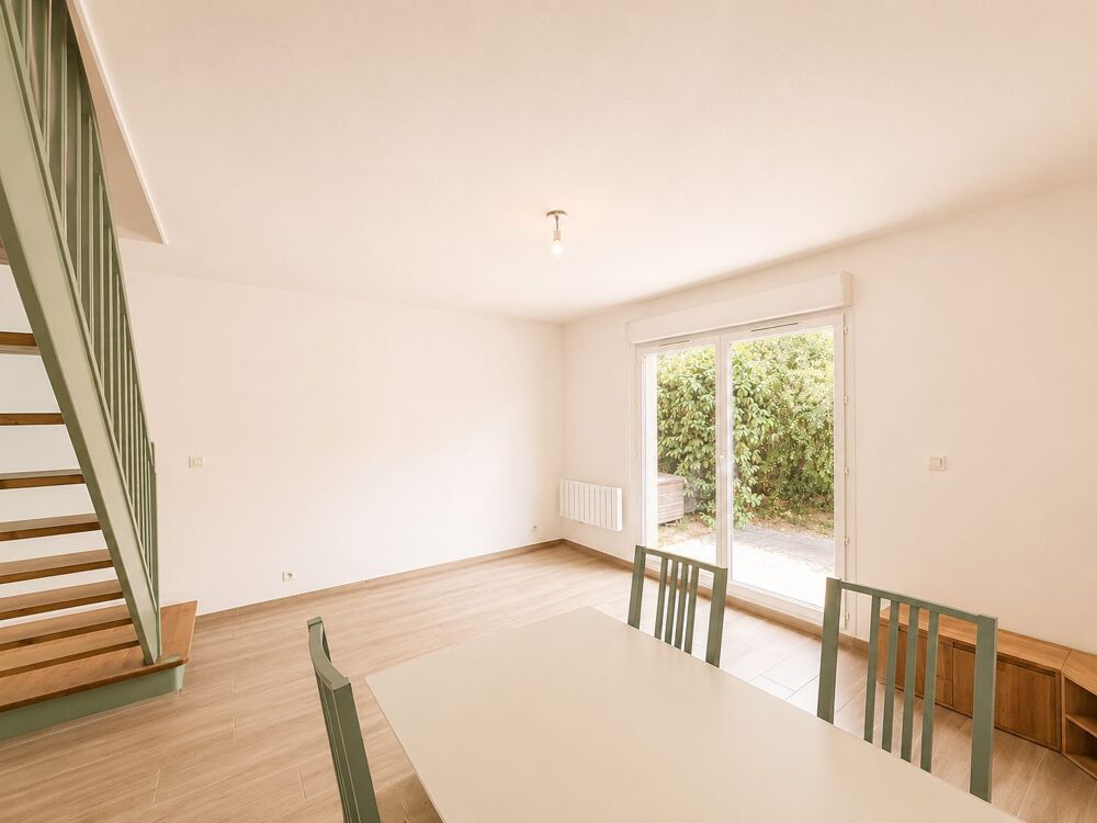 Vente Appartement Appartement à vendre Prévessin-Moëns Prévessin-moëns