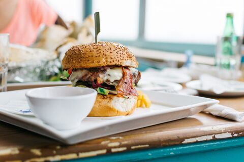 Lyon - Restaurant Rapide Burgers et Pok&eacute; 143000 69003 Lyon