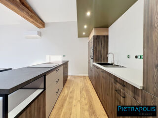  Appartement à vendre 6 pièces 148 m²