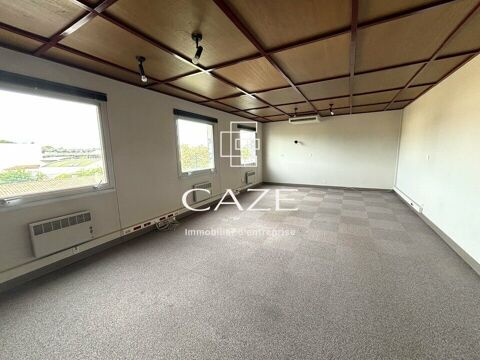 Bureaux / Cabinet m&eacute;dical de 58,30 m&sup2; &agrave; vendre – Centre-vil 125000 33160 Saint-médard-en-jalles