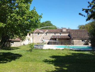  Maison à vendre 10 pièces 294 m²