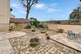 Maison 11 pièces 208 m² · à Bièvres · 208 m² · 890 000 €