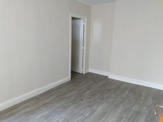  Appartement � louer 7 pi�ces 180 m� Orl�ans