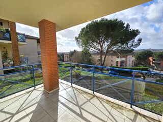  Appartement � louer 4 pi�ces 93 m�