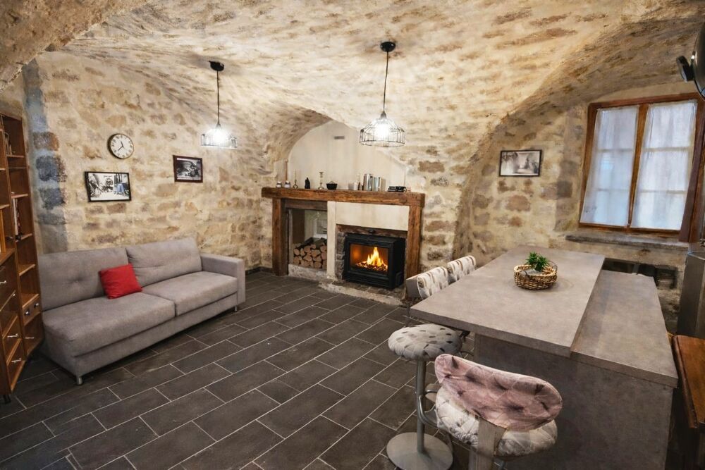 Vente Maison Standing et Confort à Profiter Largentière