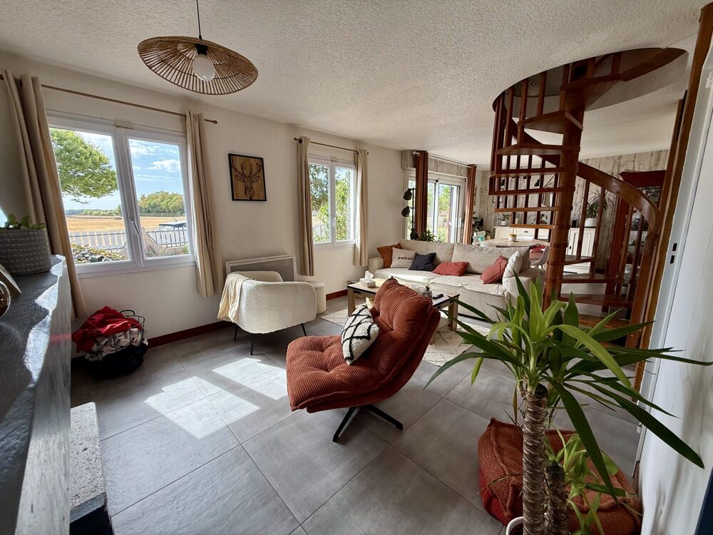 Vente Maison Maison T4 au calme avec jardin et garage Chilleurs-aux-bois